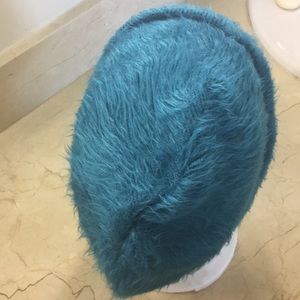 unbranded Accessories - Turquoise furry skull cap unbranded Accessories - Turquoise furry skull cap